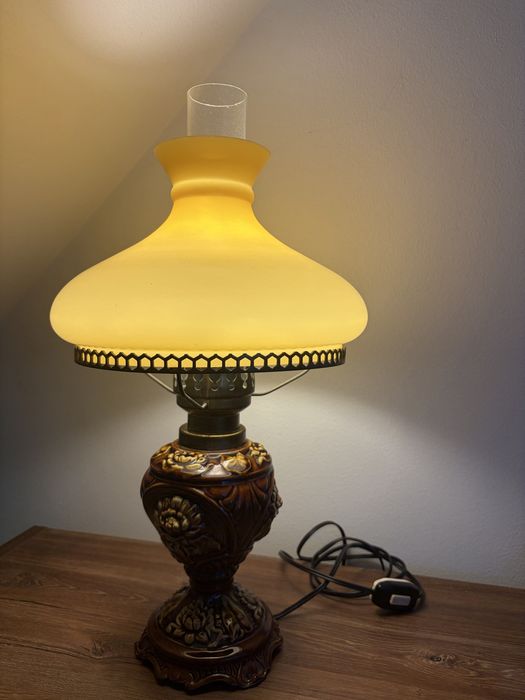 Lampa ceramiczna stołowa