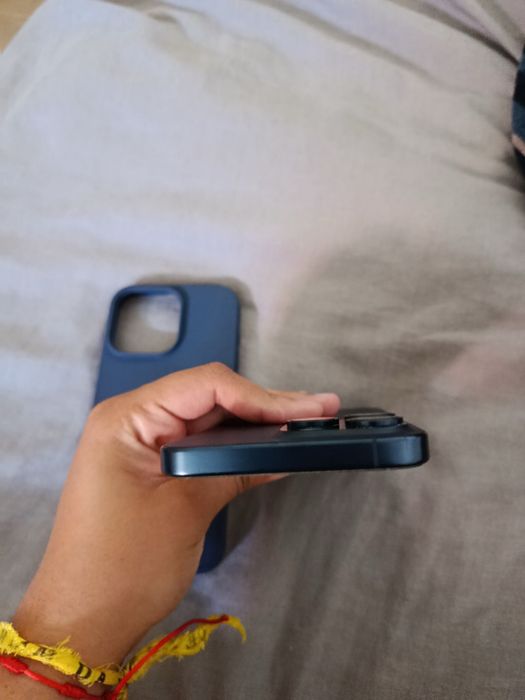 iPhone 15 Pro Max 512GB (Versão eSIM)