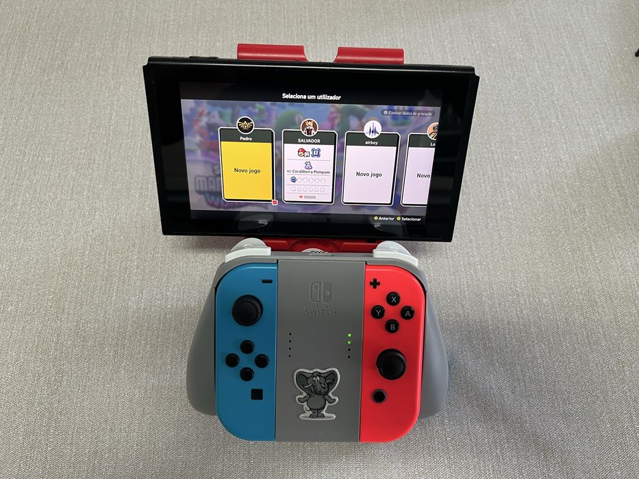Nintendo Switch completa com acessorios