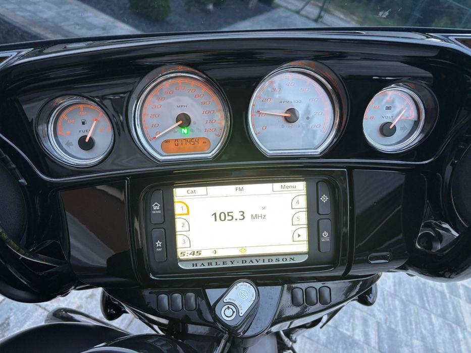 Harley-Davidson Touring Street Glide 103'' 2015R 17 Tys Km ABS Tempomat