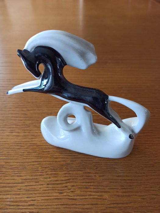 Figurka porcelanowa bardzo stara - konik