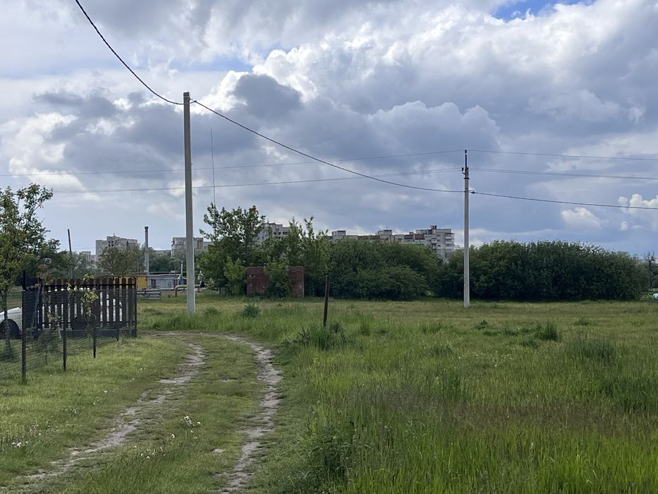 Земельна ділянка 25сот с. Велике біля Червонограду