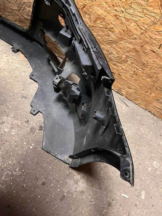 Zderzak przedni Audi A6 C7 4G0 12-15 Zwykły spryski 6xpdc przed lift