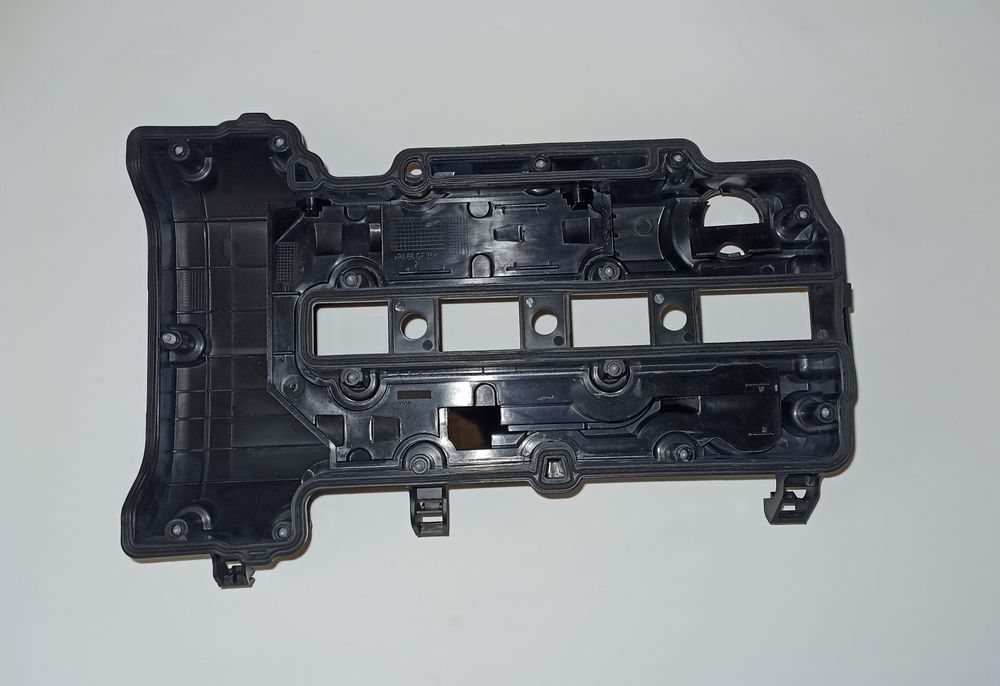 Клапанная крышка OPEL Astra-J Chevrolet Cruze Trax Volt Buick Encore