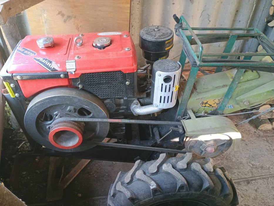 Мотоблок зубр новий