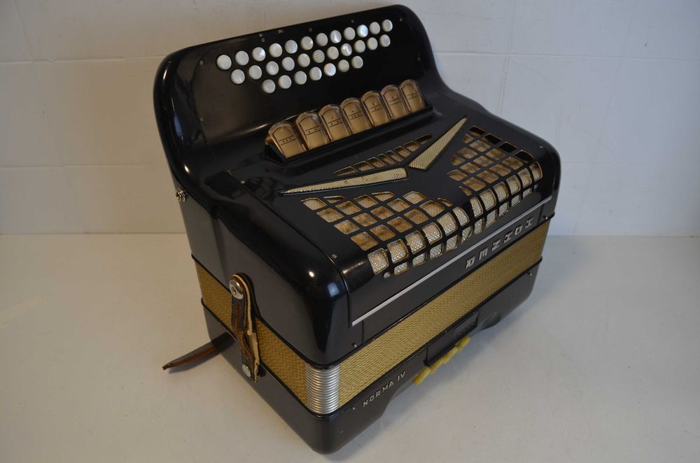 Concertina Hohner Norma IV 4 Voz