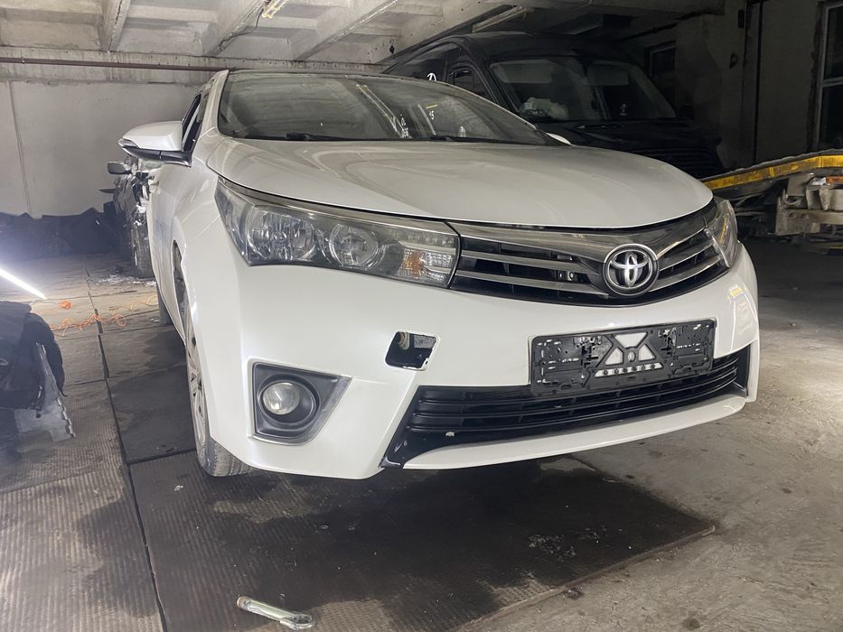 Розборка Тойота Королла 2013-2016