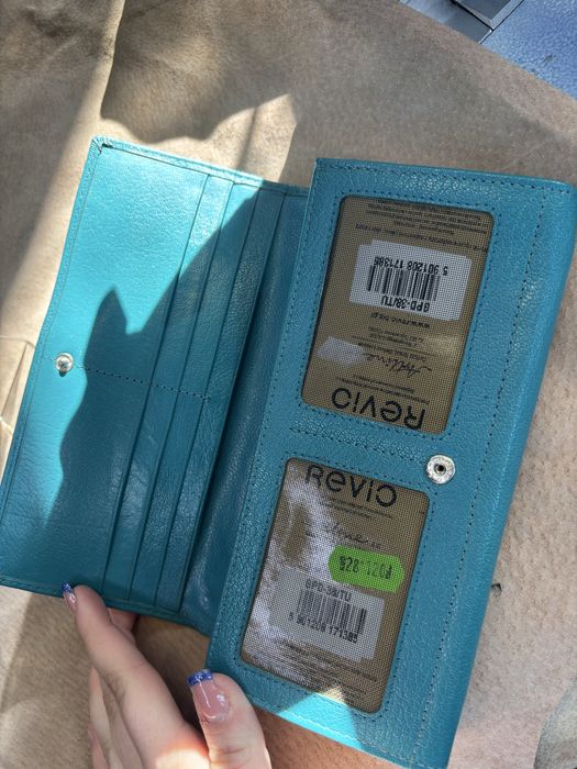 Portfel zielony Revio