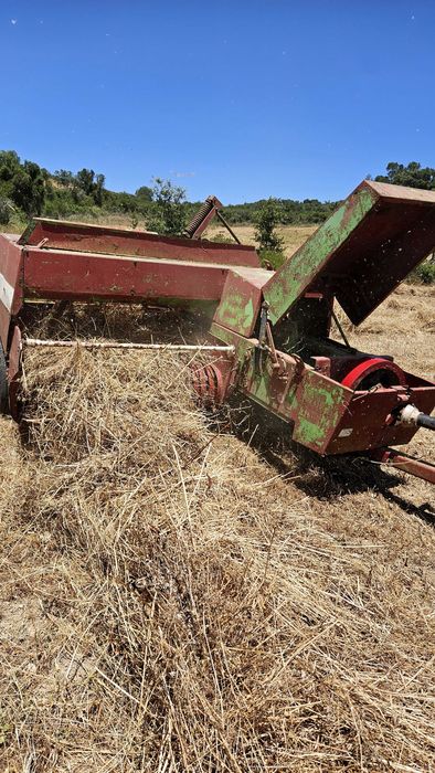 Enfardadeira fiatagri fardos pequenos cordel