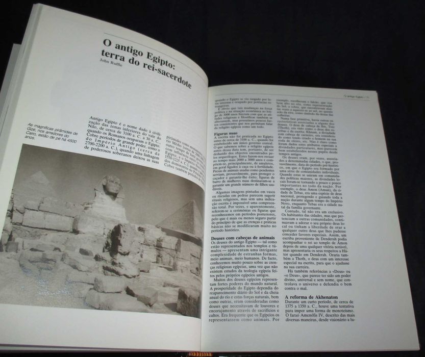 Livro As Religiões do Mundo Círculo de Leitores