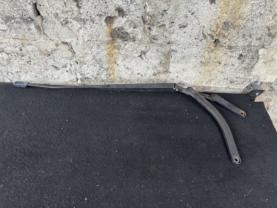 Правий повідок склоочисника Scenic 2 Сценік 2