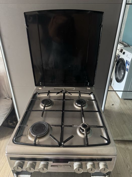 Kuchenka gazowo elektryczna