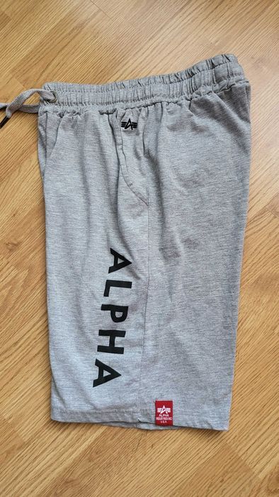 Spodenki Alpha Industries