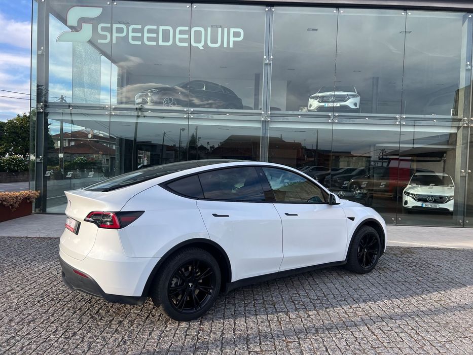 Tesla Model Y Tração Traseira