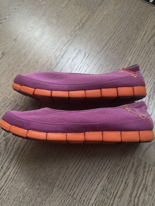 Мокасини легкі та зручні.