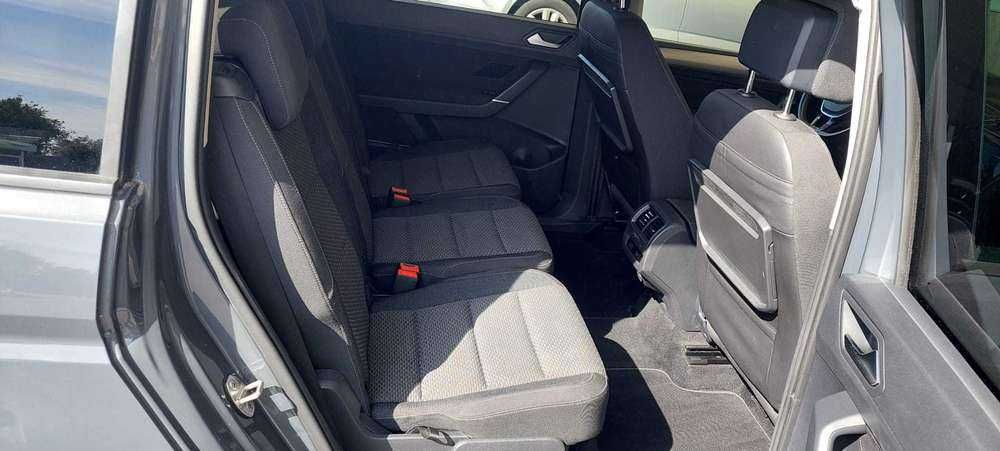 VW Touran 7 lugares 2021