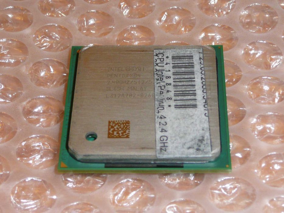 Processadores Intel Pentium 4 - 2.4 Ghz e 2.2 Ghz com dissipadores64862478188675122