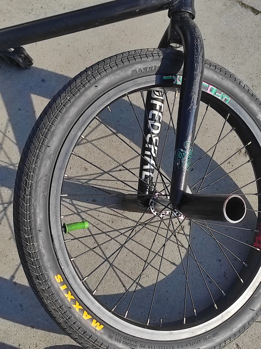 Bmx[shadow,subrosa,stranger]