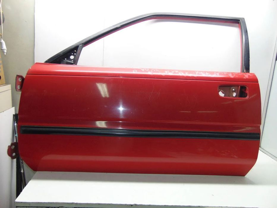 Toyota Corolla XL EE90 portas