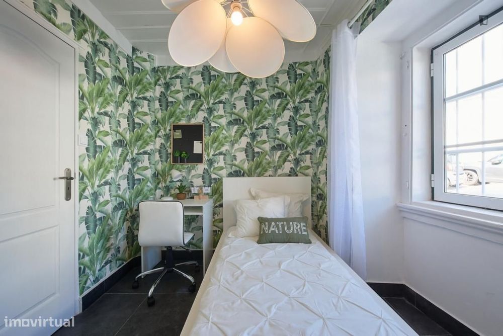 Quarto - localizado em Ajuda Lisbon