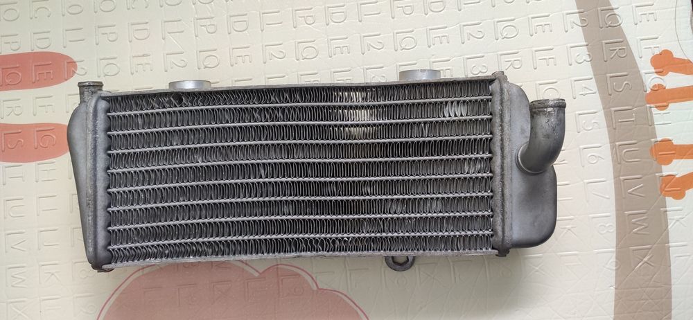 Radiador esquerdo KTM Husaberg Husqvarna