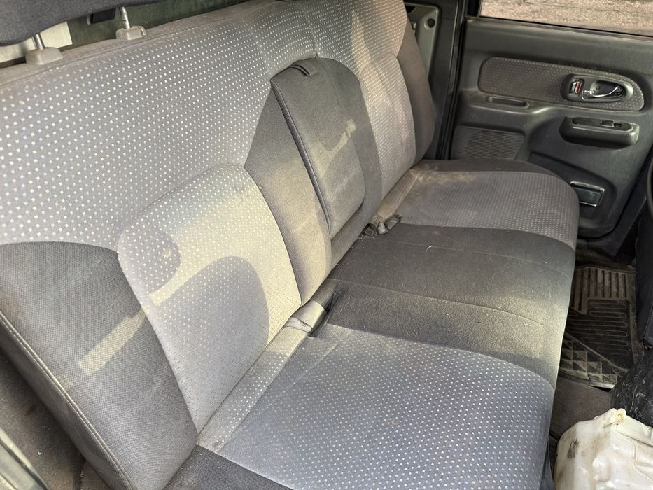 Продам Mitsubishi L200 4x4 Обслужена