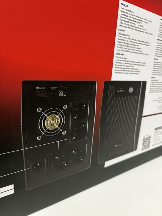 UPS Fortress 2000 V2