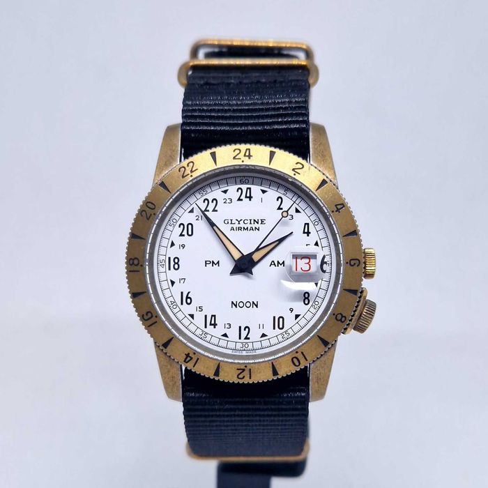 Glycine Airman Vintage Noon Purist 40 mm Automatic