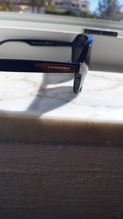 Óculos de sol hawkers