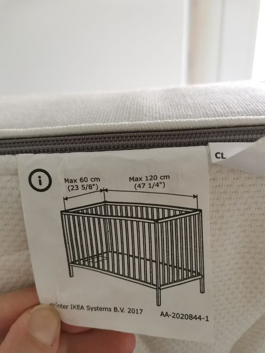 Berço + colchão + protector colchão + edredão + protector berço