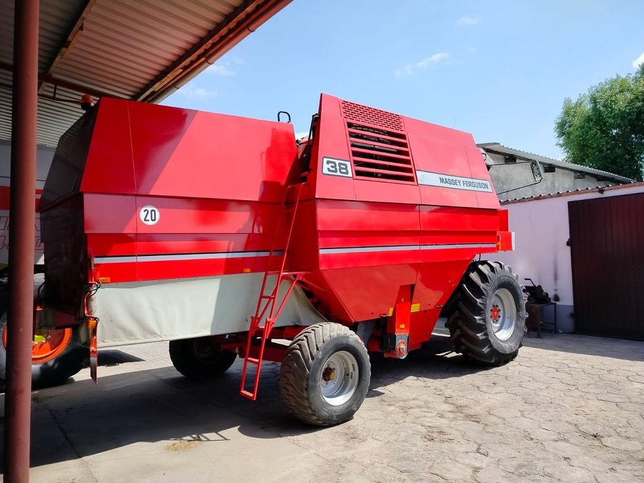 Kombajn Massey Ferguson 38