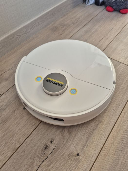 Продам робот - пилосос Karcher RCV 5 base