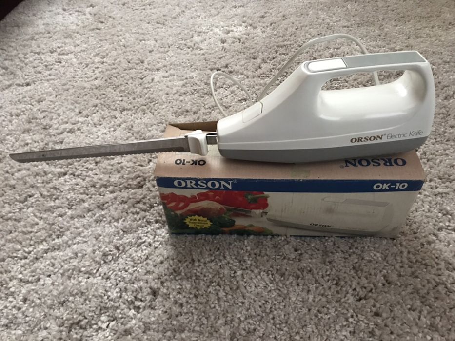 Електроніж.Виробник Japan