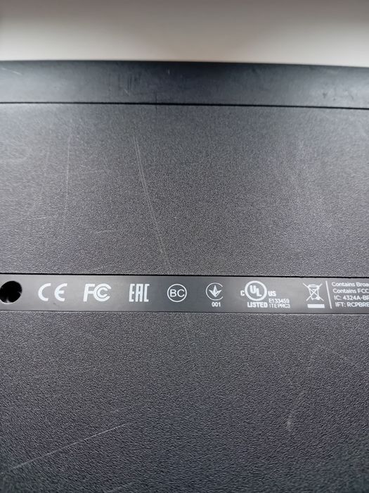 HP sprzedam laptopa uszkodzony ekran