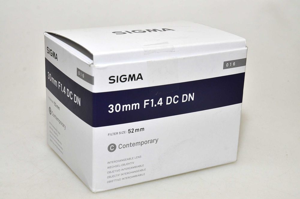 SIGMA 30 mm F/1.4 DC DN canon EF-M