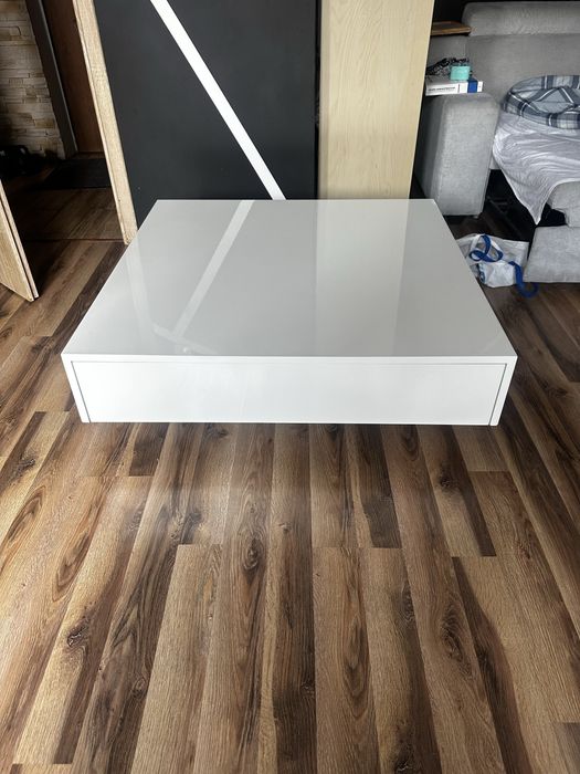 Stolik kawowy 1m x 1m