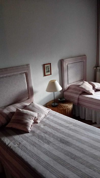 * Reservada * Moradia T2 em Casfreires