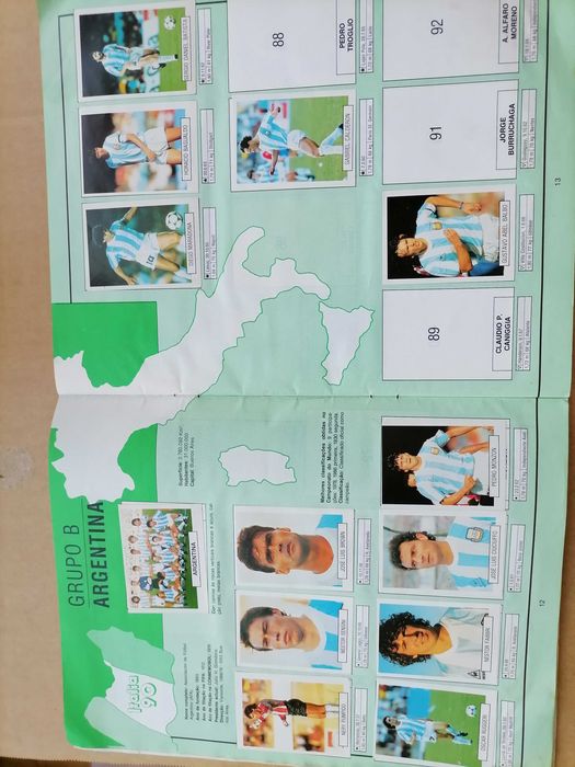 Caderneta Cromos ITÁLIA 90 EuroFLASH Edições Manil c/Cromo de Maradona