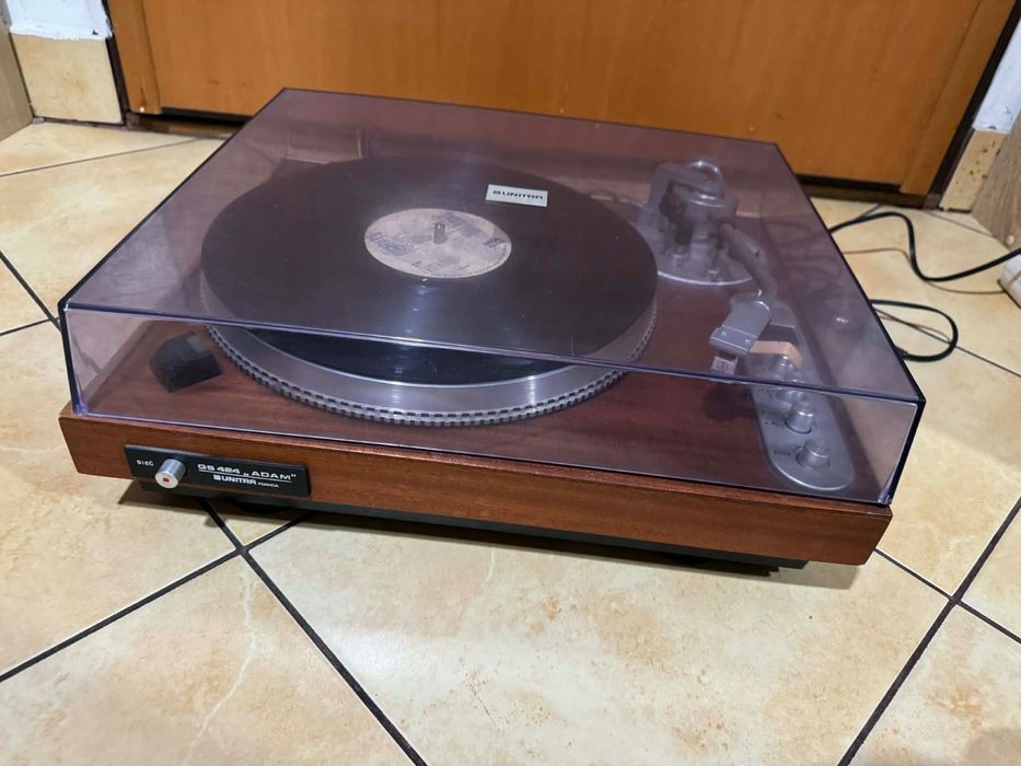 Sprawny Gramofon Unitra Fonica GS 424 Adam w bardzo dobrym stanie