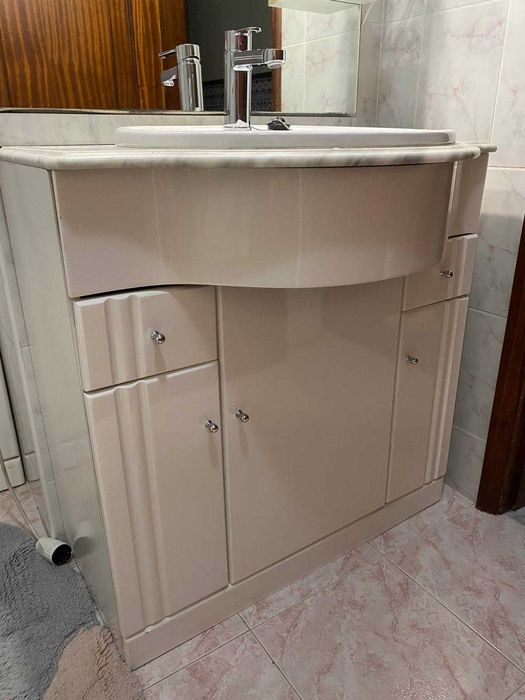 Móvel casa de banho