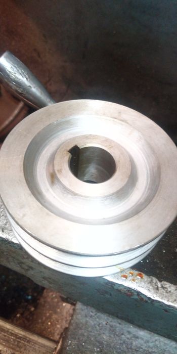 Продам шківи до електромотора чи генератора