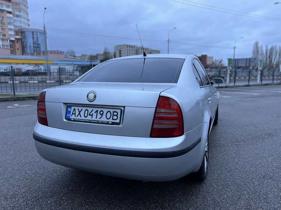 Skoda super b 1.8T