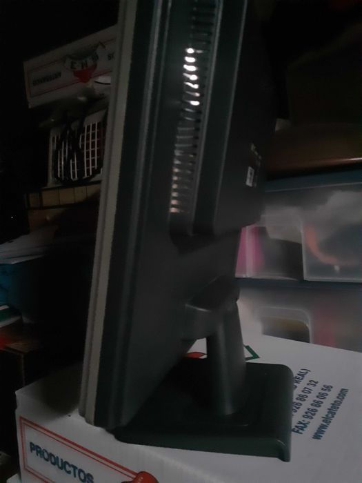 Monitor ACER AL1716