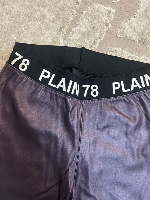 Продам джинсы на девочку