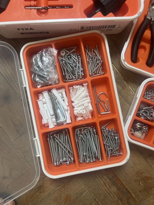 Kit ferramentas + aparafusadora IKEA