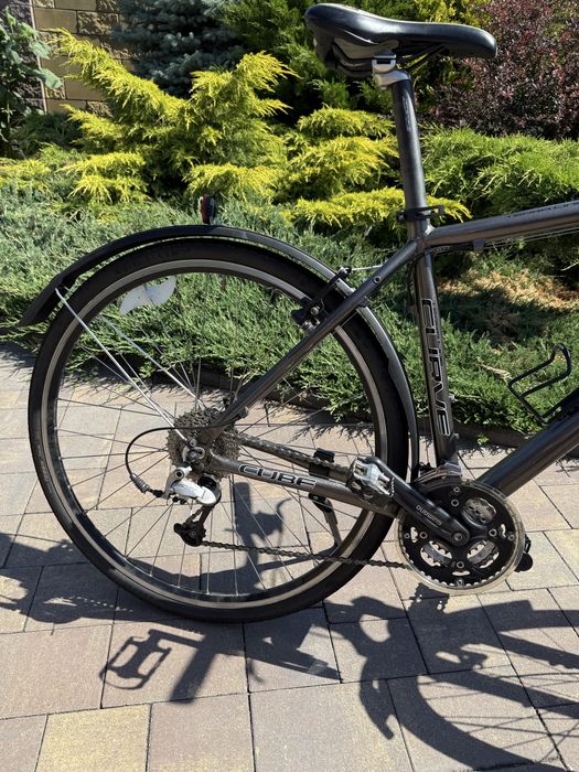 Продам велосипед CUBE