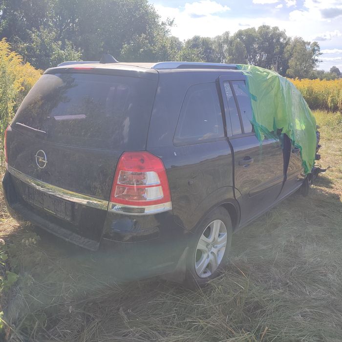 Opel Zafira B 2009 на запчасти или целиком