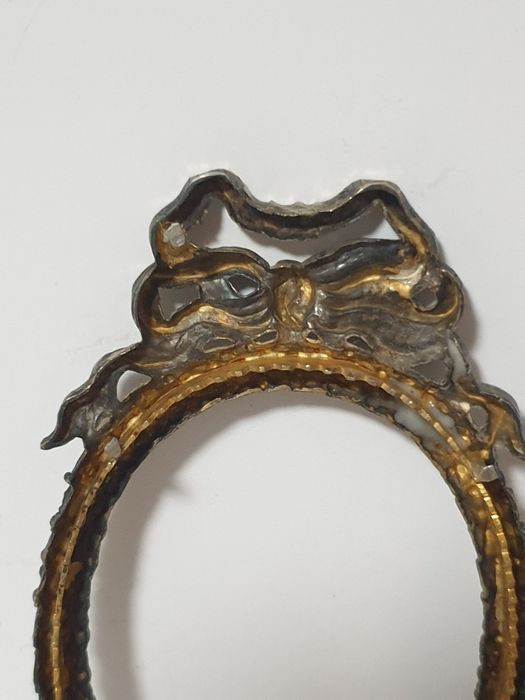 Maravilhosa moldura D. Maria em prata dourada - Raphael Sinzeou 1890