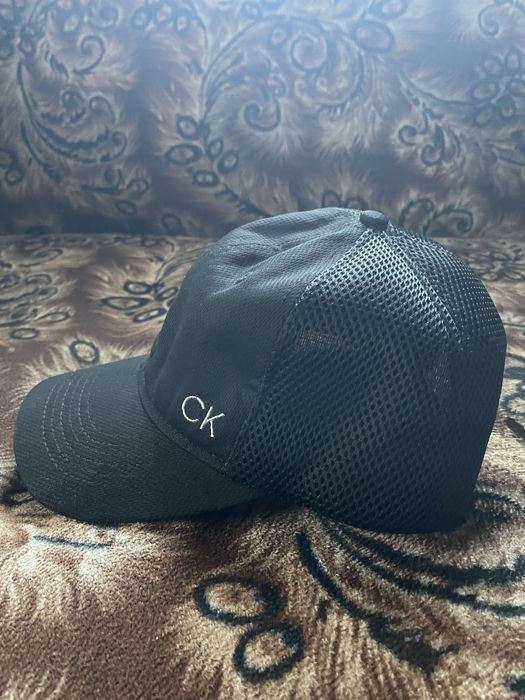 Бейсболка Calvin Klein