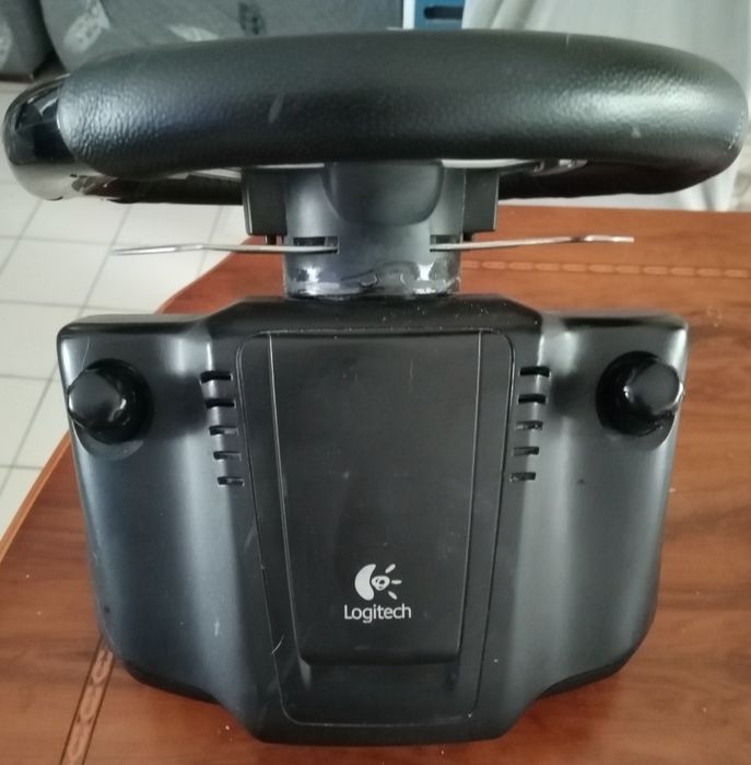 Volante Logitech G27